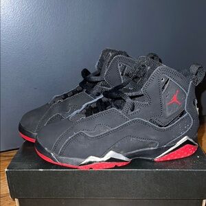 Jordan True Flight
Kids Sneakers Black and Red